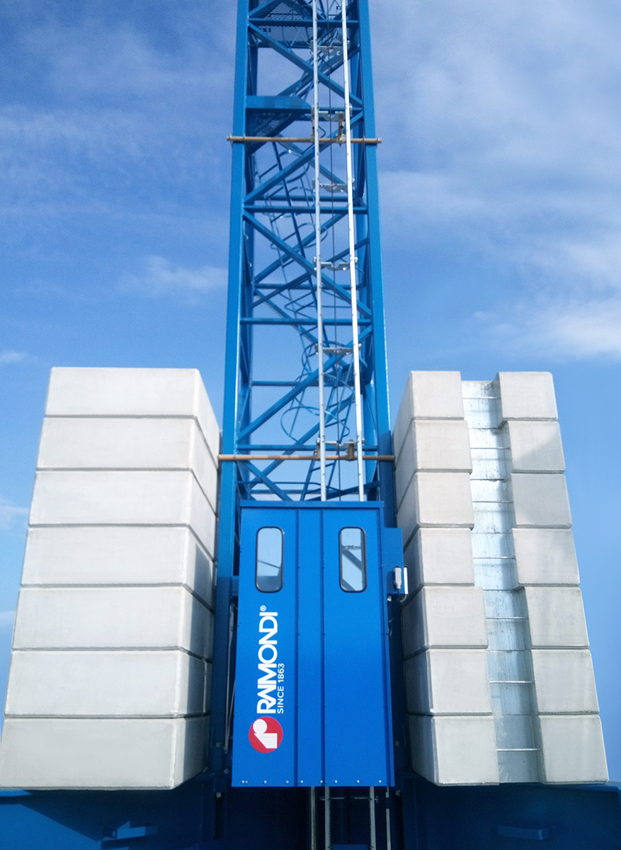 Raimondi MRT223 equipped with elevator at JDL 