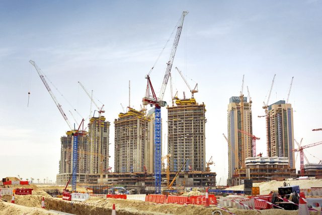 Gulf Construction: Nurol deploys five new Raimondi cranes in Dubai