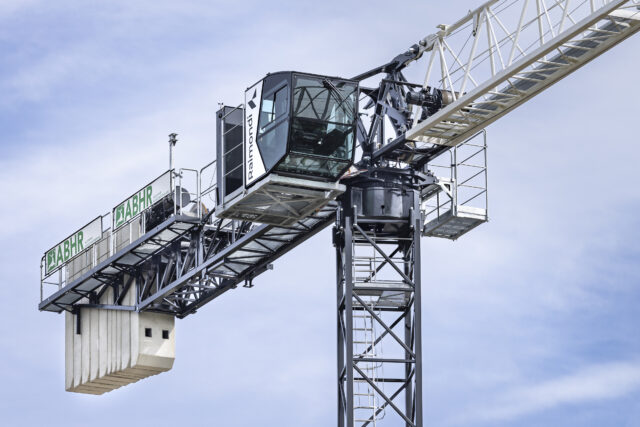 ABHR erects first-ever Raimondi T187 flat-top tower crane in Europe
